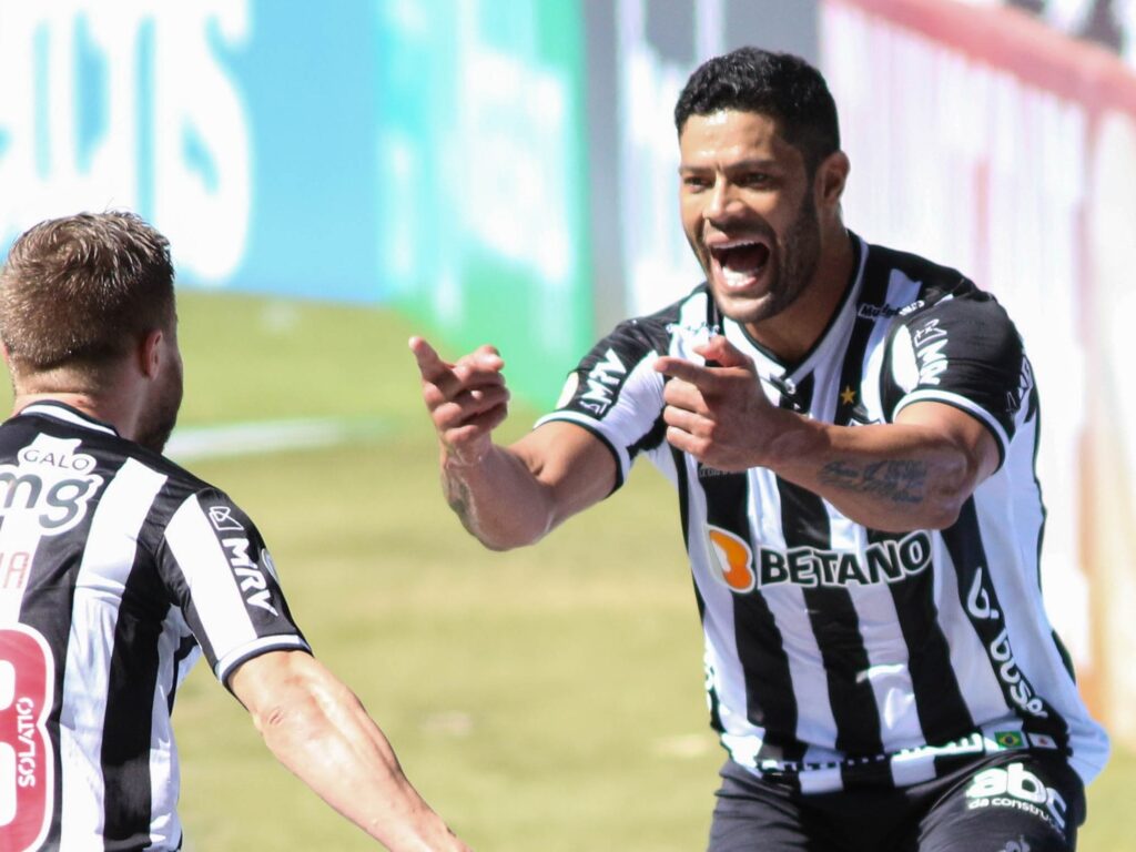 Atlético Mineiro goleia o Bahia (3x0) e segue na cola do ...