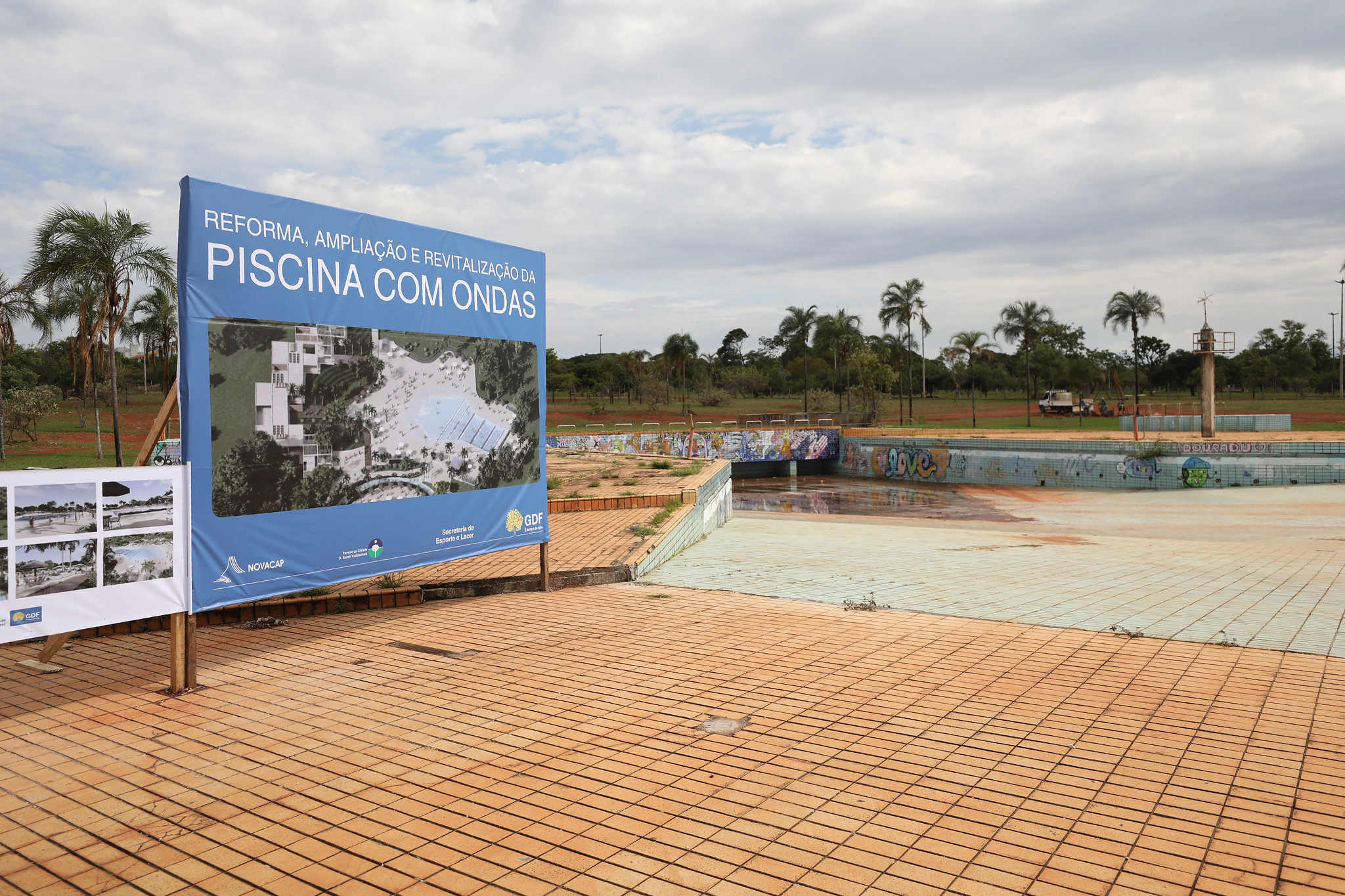 Piscina com Ondas